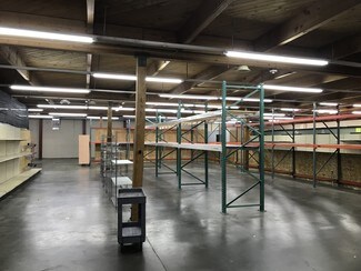 Plus de détails pour 335 N Wycoff Ave, Bremerton, WA - Industriel à vendre
