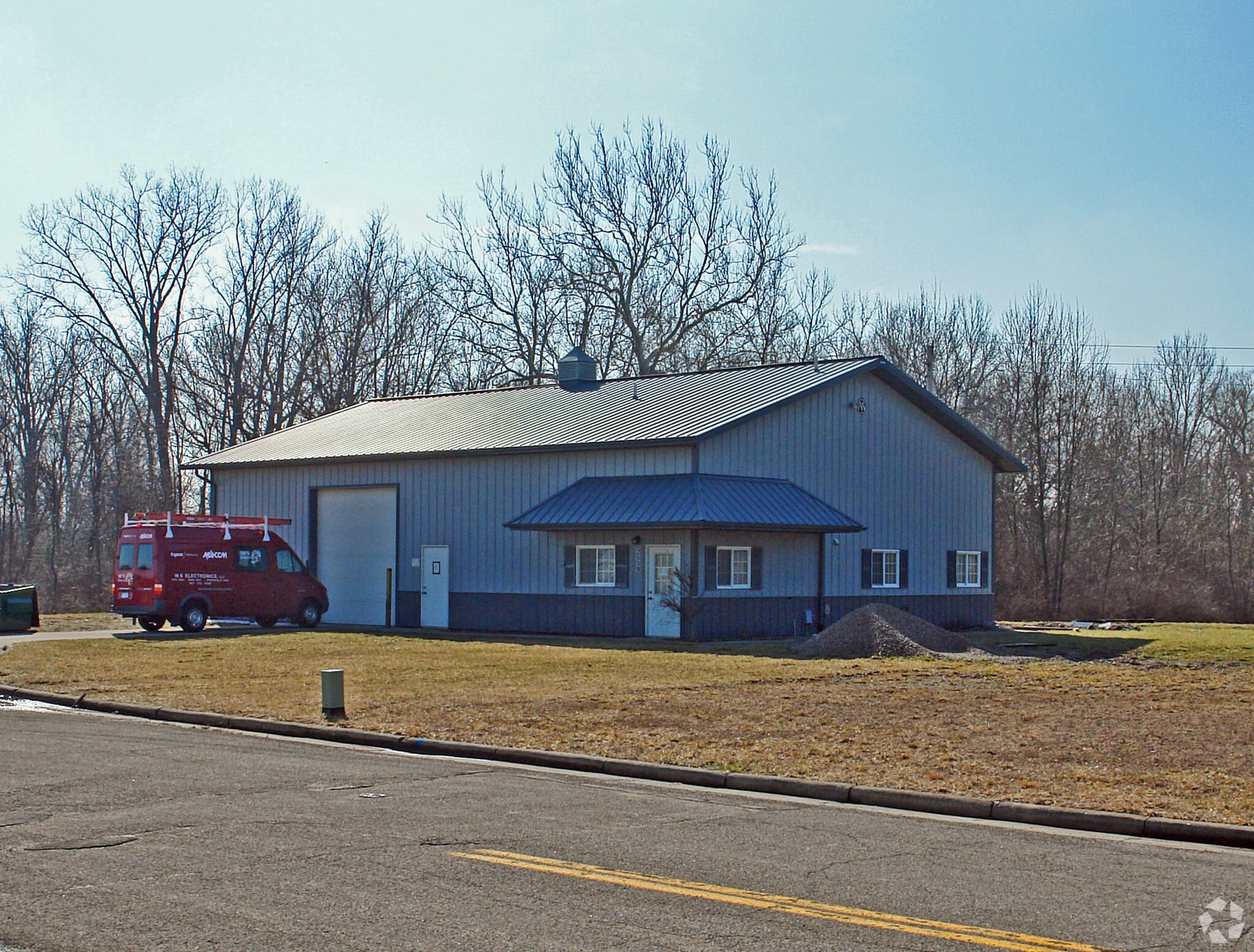 2559 Creekwood Ct, Springfield, OH for lease Primary Photo- Image 1 of 3
