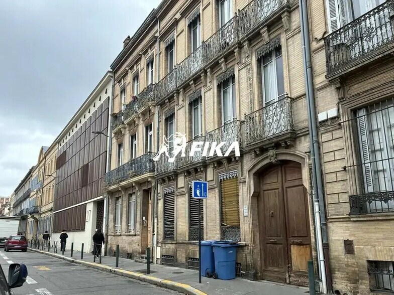 31 Rue Roquelaine, Toulouse à louer - Photo du bâtiment - Image 1 de 8