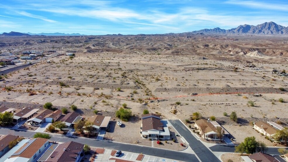 12600 Havasu Lake Rd, Needles, CA for sale - Building Photo - Image 3 of 23