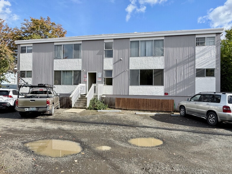 426 NW 11th St, Corvallis, OR for sale - Building Photo - Image 3 of 17