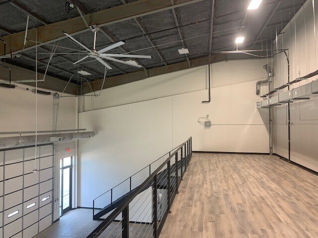 1741 N Highway 377, Roanoke, TX à louer - Photo intérieure - Image 3 de 14