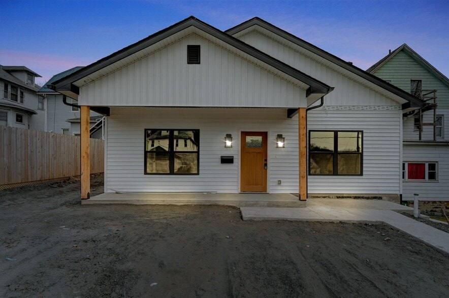 525 Harrison Ave, Scranton, PA for sale - Primary Photo - Image 1 of 1