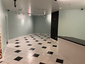 2101 Richmond Rd, Beachwood, OH for lease Interior Photo- Image 2 of 3