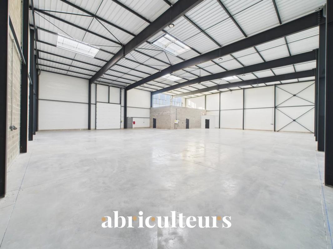 Industrial in Chartres for sale Building Photo- Image 1 of 6