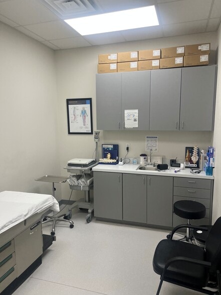 149 E State Highway 121, Coppell, TX for sale - Interior Photo - Image 2 of 3