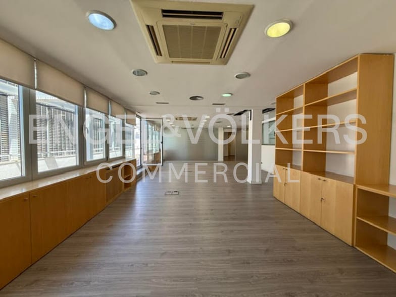 Office in Madrid, Madrid for lease - Building Photo - Image 3 of 3