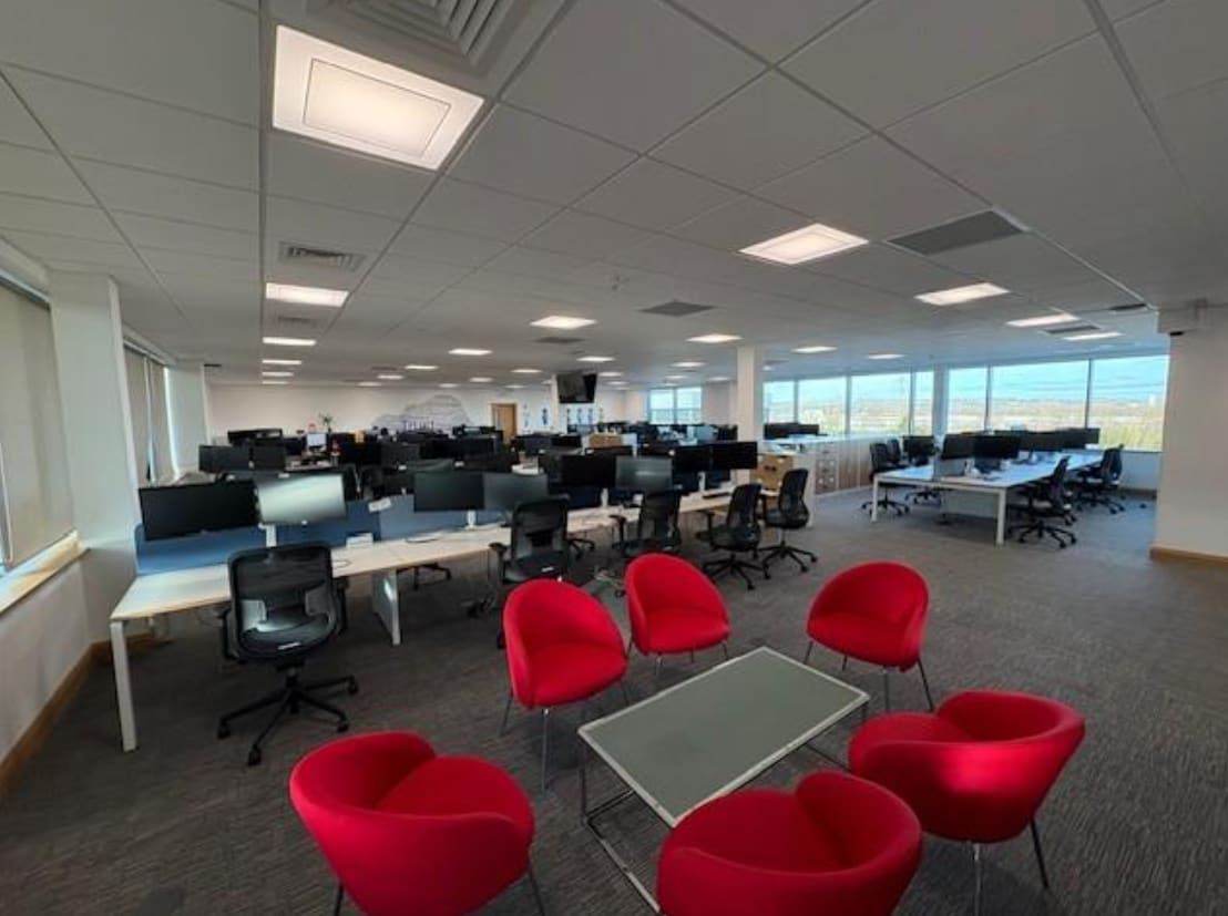 16 Europa View, Sheffield for lease Interior Photo- Image 1 of 3