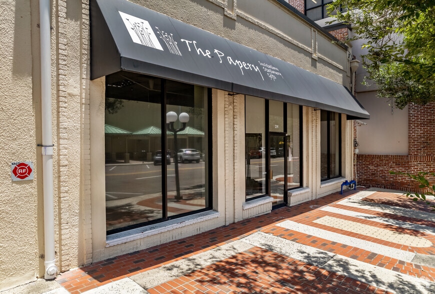 235 2nd Ave S, Saint Petersburg, FL for lease - Building Photo - Image 1 of 10