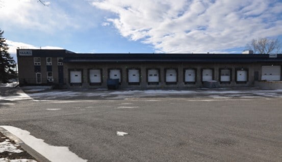 7803 35th St SE, Calgary, AB à louer Photo du bâtiment- Image 1 de 4