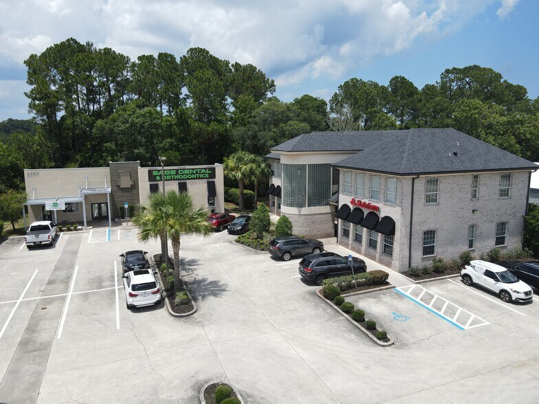 2801 St Johns Bluff Rd, Jacksonville, FL à louer - Photo du bâtiment - Image 2 de 7