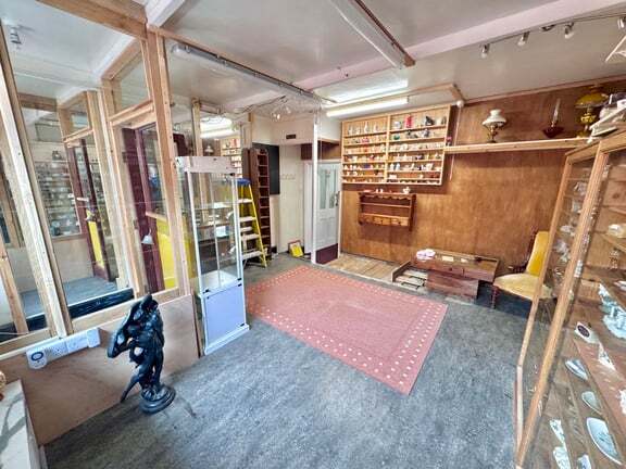 10 St Marys St, Ely for sale - Interior Photo - Image 2 of 7