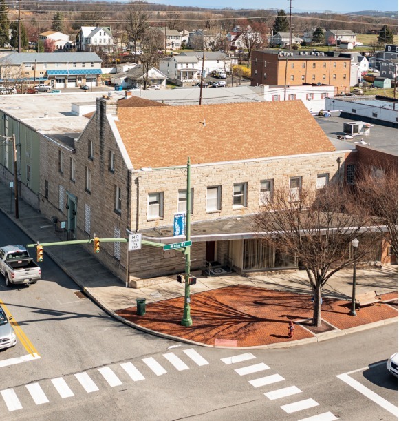 2 E Main St, Hummelstown, PA for sale Building Photo- Image 1 of 1