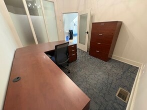 216 S Clay St, Louisville, KY for lease Interior Photo- Image 1 of 7