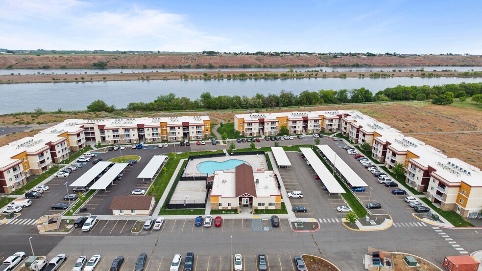 215 University Dr, Richland, WA à vendre - Photo du bâtiment - Image 2 de 21