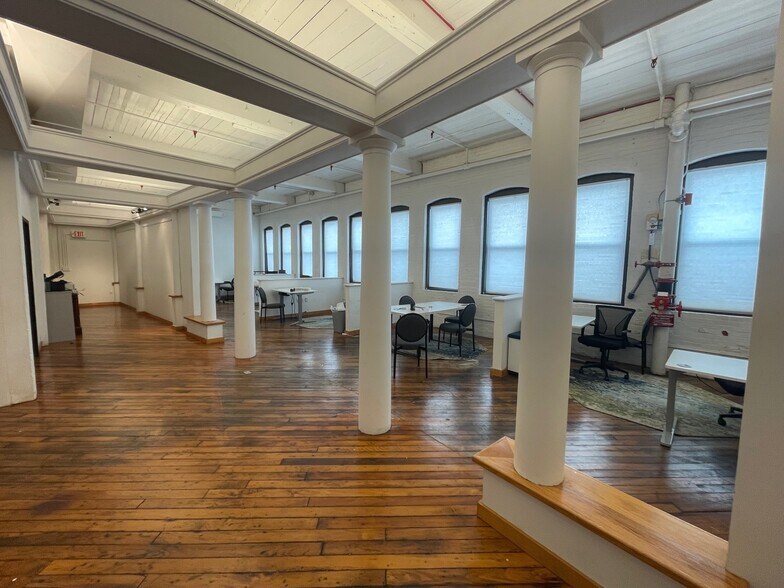 85 Willow St, New Haven, CT à louer - Photo intérieure - Image 2 de 19