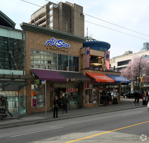 808 Bute St, Vancouver, BC à vendre - Photo principale - Image 1 de 1