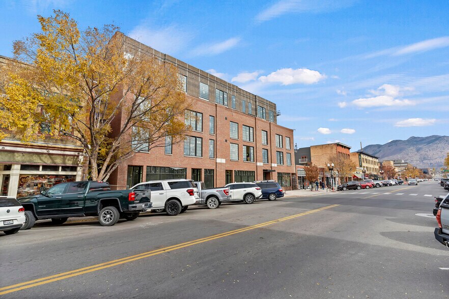 144 25th St, Ogden, UT à louer - Photo du bâtiment - Image 3 de 15