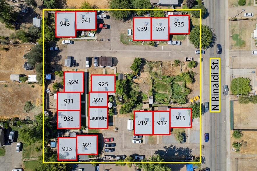 915 N Rinaldi St, Visalia, CA à vendre - Photo du b timent - Image 2 de 14