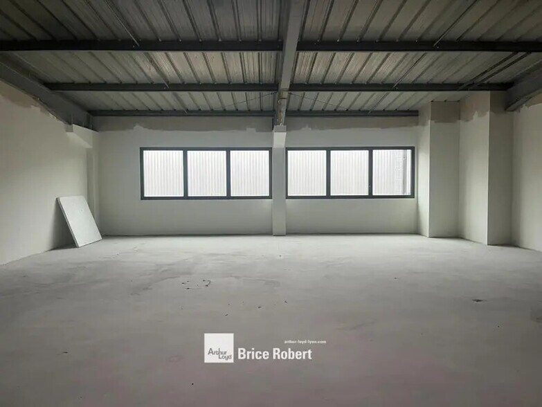 45 Rue Ampère, Chassieu à vendre - Photo intérieure - Image 3 de 7
