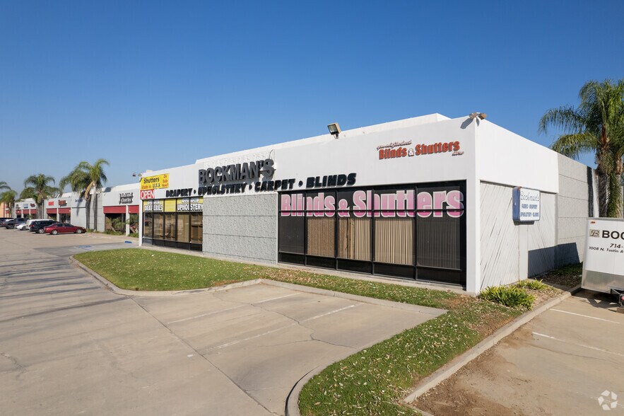 1008-1028 N Tustin Ave, Anaheim, CA à louer - Photo du bâtiment - Image 3 de 45