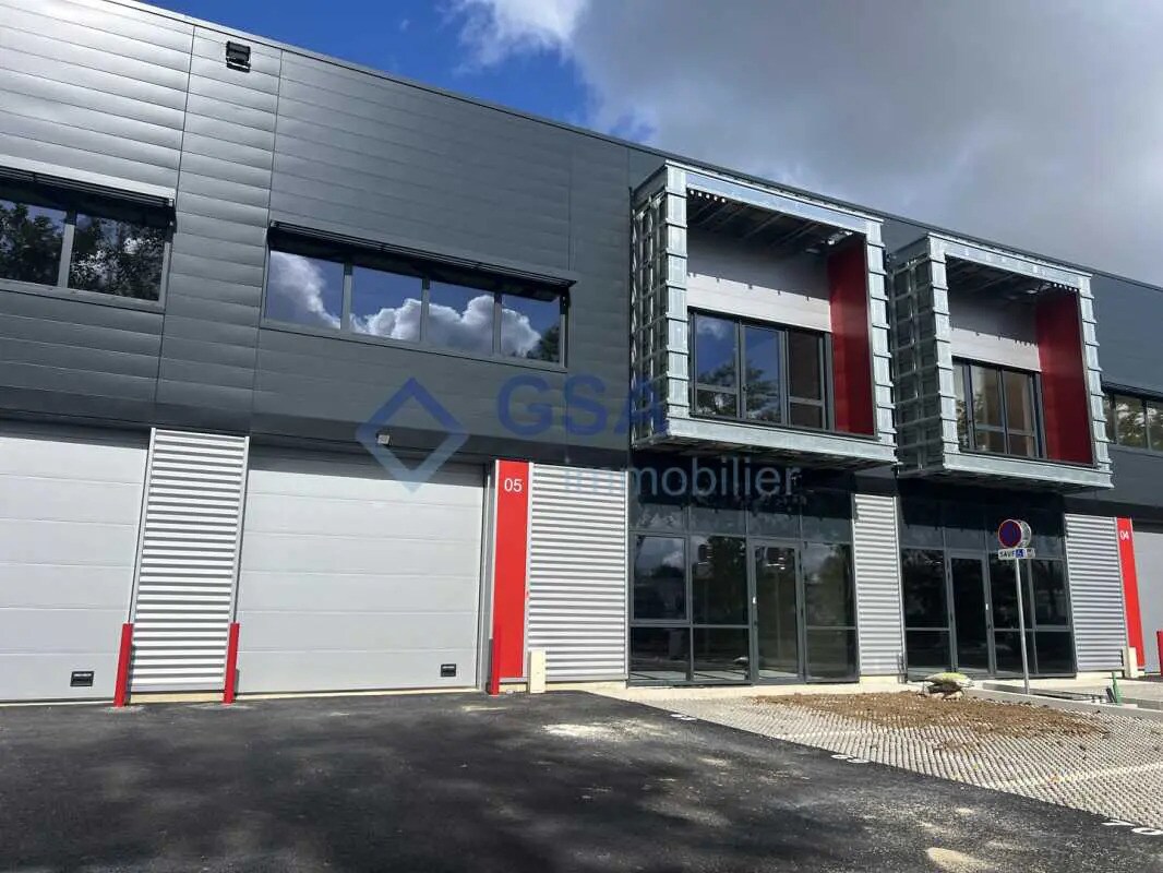 Flex dans Bondoufle à louer Photo du bâtiment- Image 1 de 6