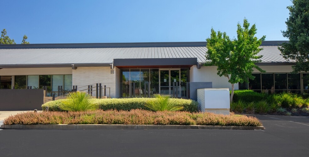 2708-2712 Orchard Pky, San Jose, CA for lease - Building Photo - Image 2 of 4
