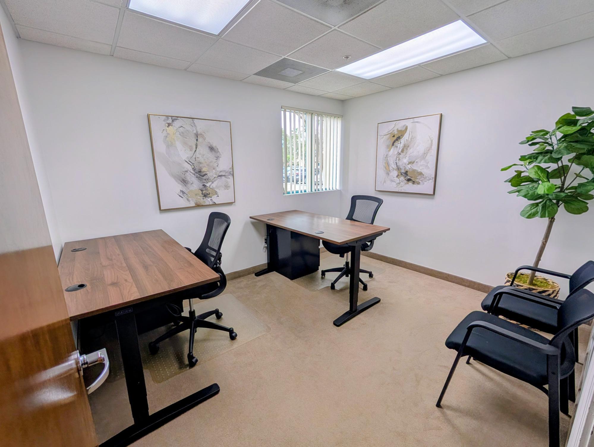 2645 Executive Park Dr, Weston, FL for lease Interior Photo- Image 1 of 1