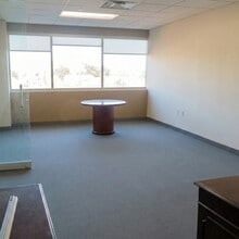 2 City Hall Plz, Rahway, NJ for lease Interior Photo- Image 2 of 4