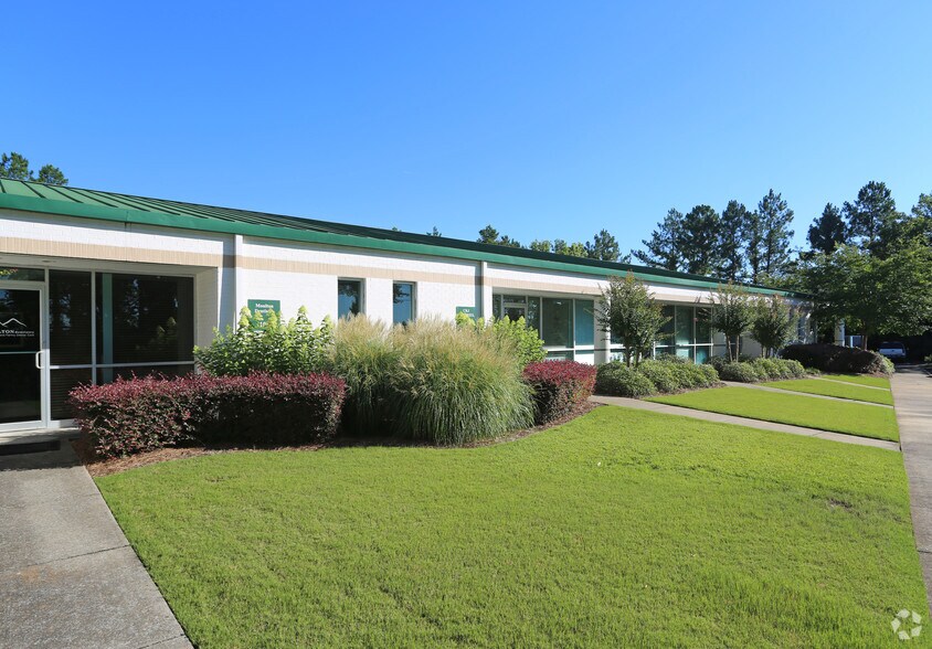 3821 Lorna Rd, Birmingham, AL for lease - Primary Photo - Image 1 of 3