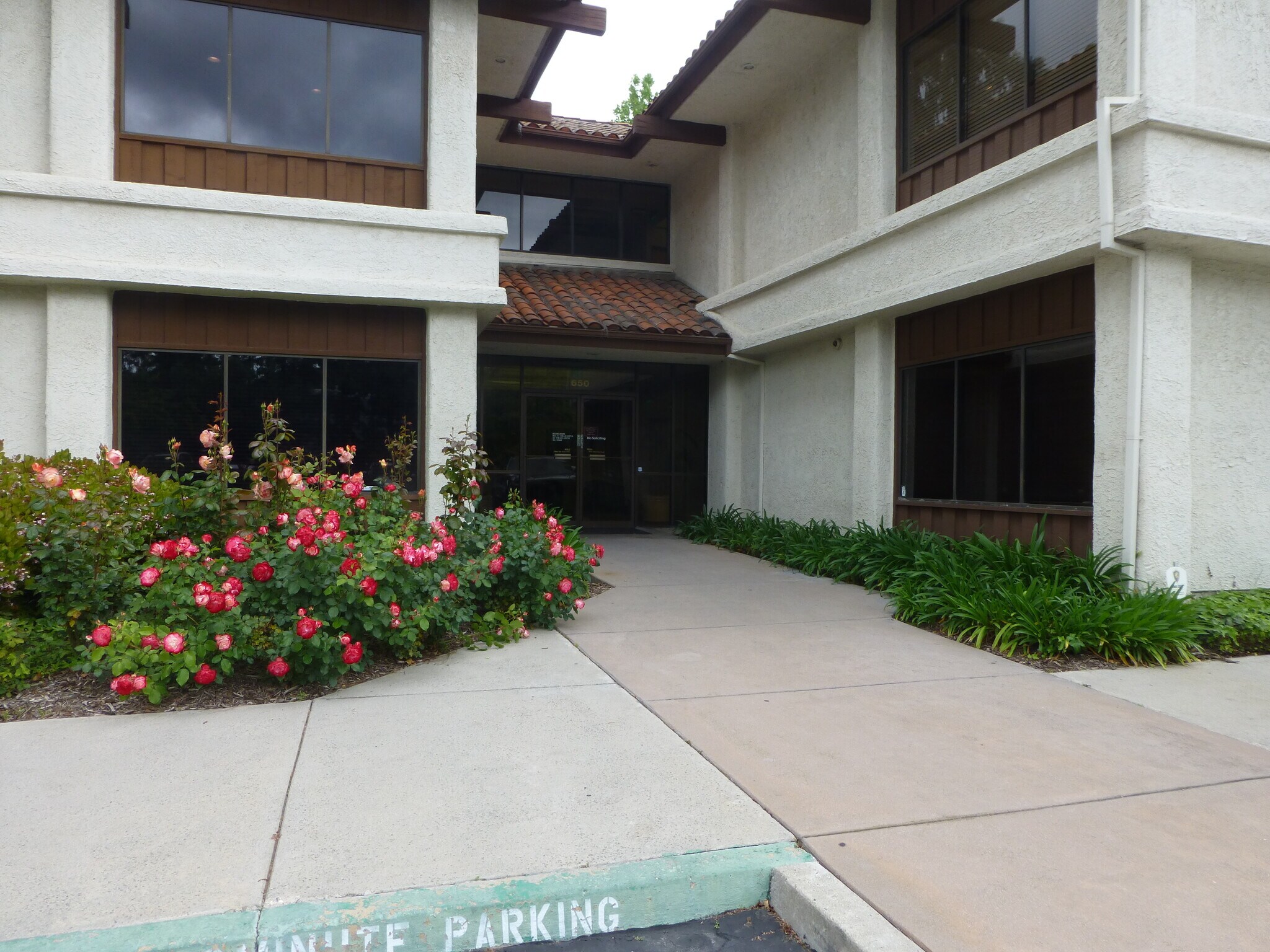 Central Westlake Village- Abundant parking, Westlake Village, CA for lease Primary Photo- Image 1 of 7