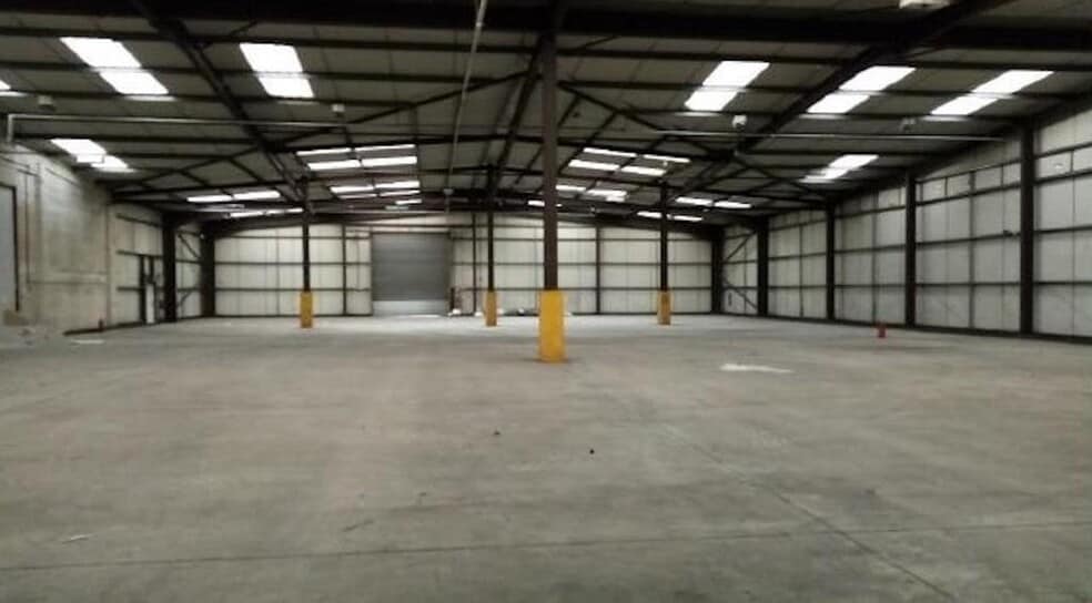 Sankey St, Newton Le Willows for lease - Building Photo - Image 3 of 6