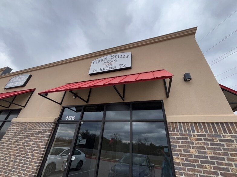 2707 E Stan Schlueter Loop, Killeen, TX for lease - Building Photo - Image 3 of 9