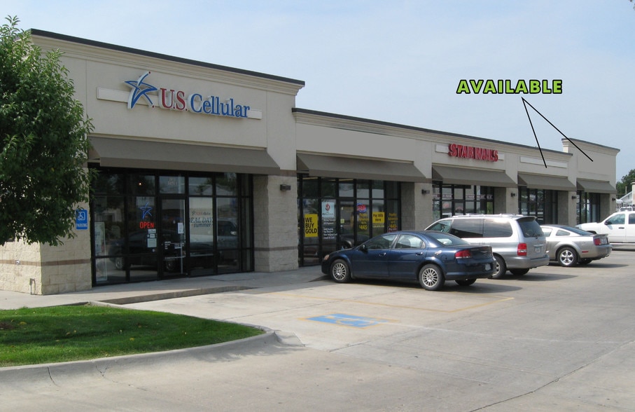 2015 W Broadway Ave, Council Bluffs, IA for lease - Primary Photo - Image 2 of 10