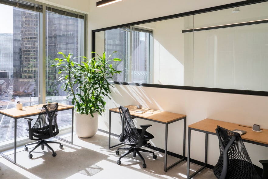 110 E 42nd St, New York, NY for lease - Interior Photo - Image 3 of 14