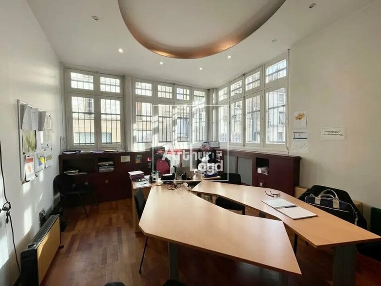 Bureau dans Melun à louer - Photo intérieure - Image 2 de 6