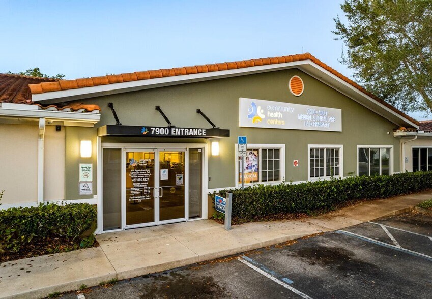 7900 Forest City Rd, Orlando, FL à louer - Photo du bâtiment - Image 2 de 8
