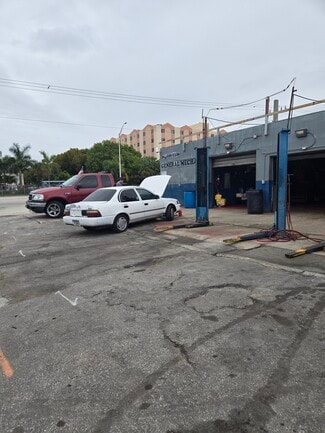More details for 11480 W Flagler St, Miami, FL - Retail for Sale