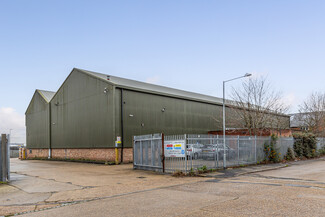 More details for 190 Gumley Rd, Grays - Industrial for Lease