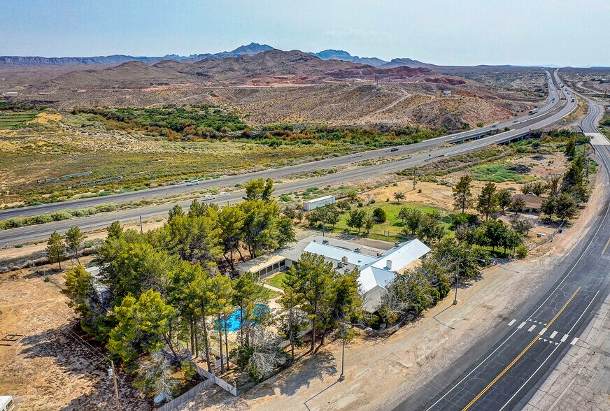 2301-2365 Glendale, Moapa, NV à vendre - Photo du bâtiment - Image 3 de 6