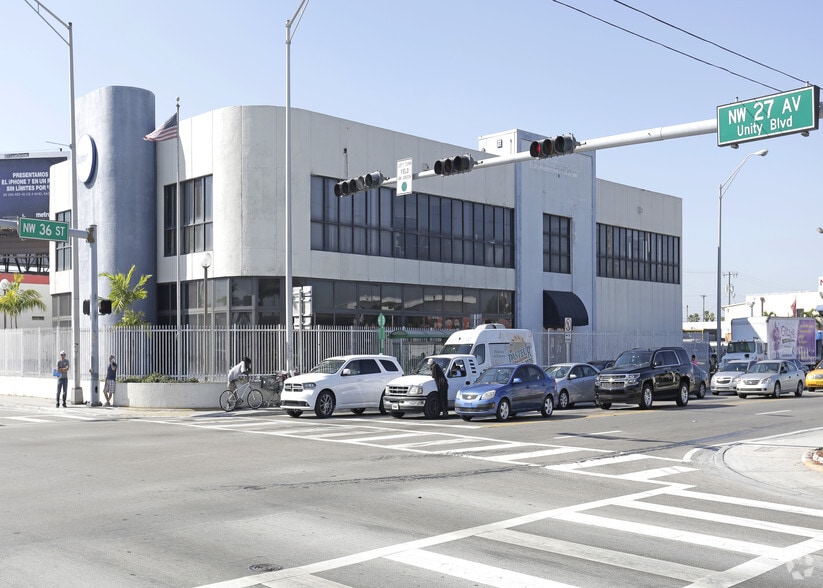 2700 NW 36th St, Miami, FL for lease - Primary Photo - Image 1 of 28