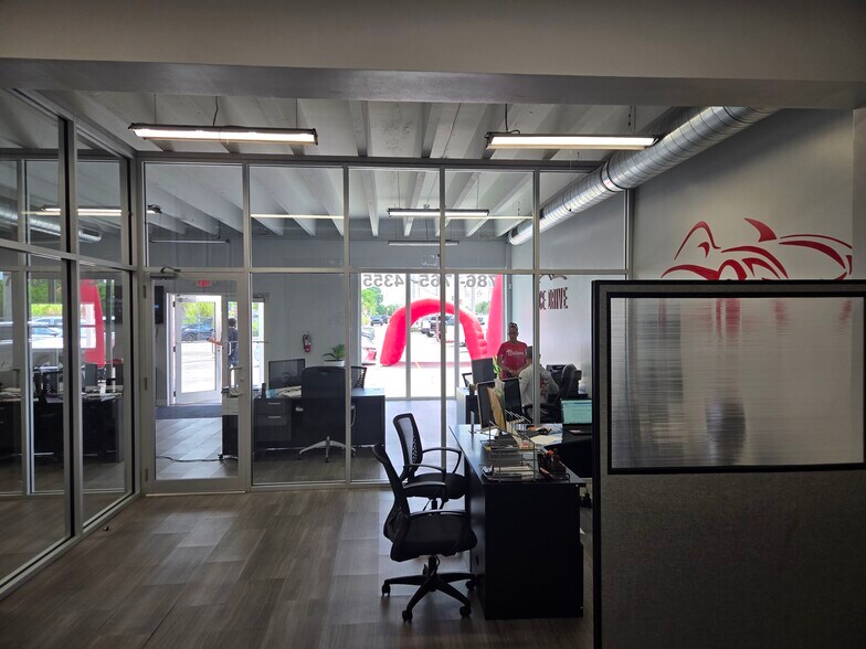 24141 S Dixie Hwy, Homestead, FL à louer - Photo du bâtiment - Image 3 de 9