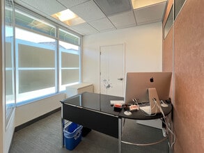 542 El Camino Real, San Carlos, CA for lease Interior Photo- Image 2 of 3