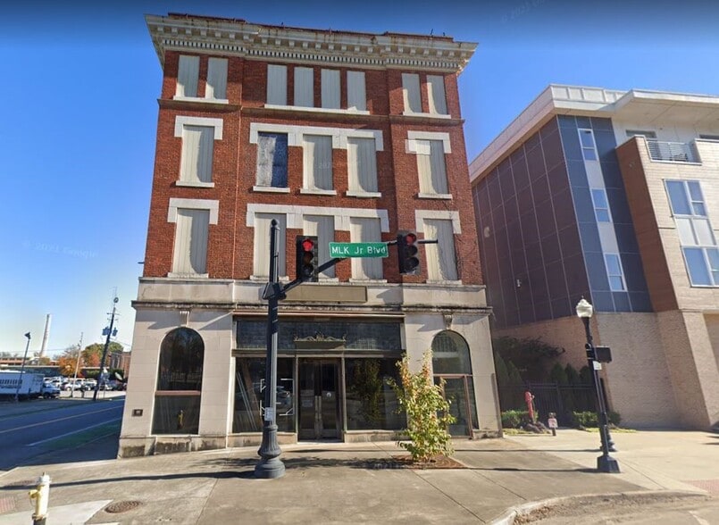 500 Martin Luther King Jr Blvd, Macon-Bibb, GA à vendre - Photo du bâtiment - Image 1 de 4