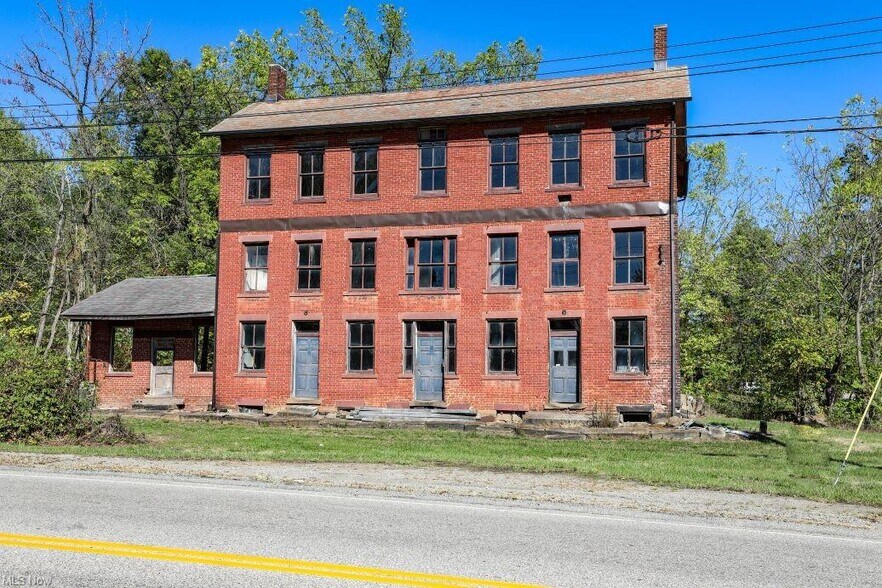 9401 Tallmadge Rd, Diamond, OH à vendre - Photo du bâtiment - Image 3 de 44