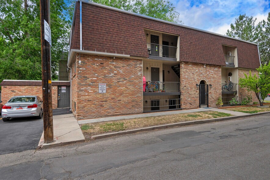 828 S 500 E, Salt Lake City, UT à vendre - Photo du bâtiment - Image 2 de 35