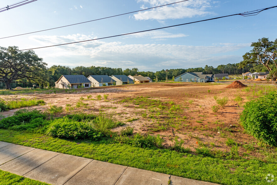 5371 Mahan Dr, Tallahassee, FL for sale - Primary Photo - Image 1 of 1