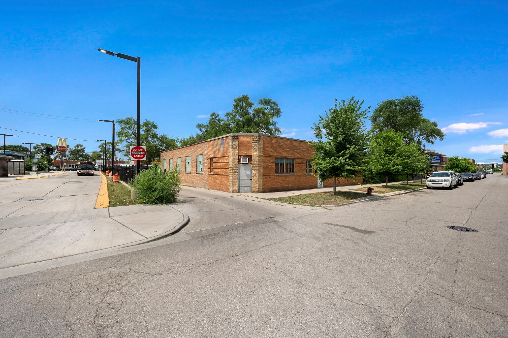 7828 S Claremont Ave, Chicago, IL à vendre Photo du bâtiment- Image 1 de 36