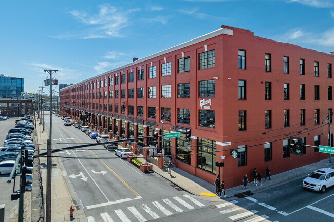 Plus de détails pour 209 10th Ave S, Nashville, TN - Coworking à louer