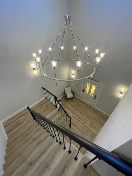 16175 Monterey Rd, Morgan Hill, CA à louer - Hall d’entrée - Image 3 de 7